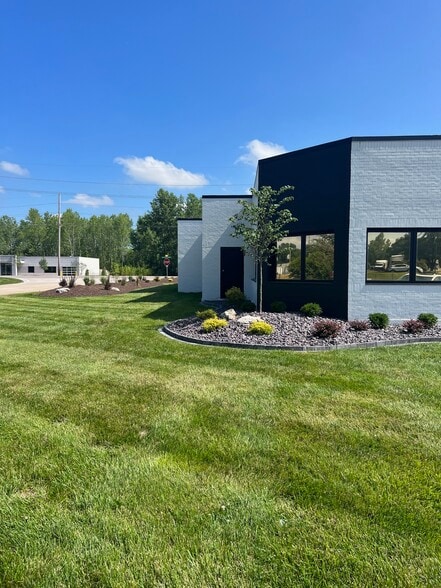 Primary Photo Of 640 Cepi Dr, Chesterfield Office For Sale