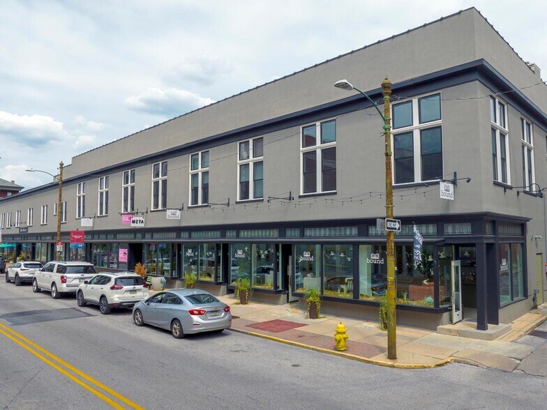 More Photos Of 56-58 W Market St, York Apartments For Lease