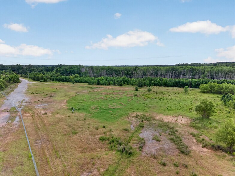 More Photos Of 957 Truck Plaza Ln, Calvert City Land For Sale