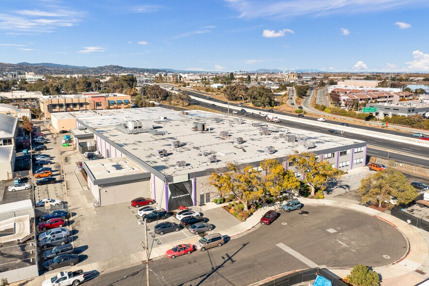 More Photos Of 1089 Mills Way, Redwood City Research And Development For Lease