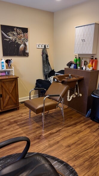 More Photos Of 236-238 S Allen Rd, Wake Forest General Retail For Sale