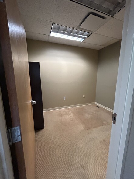 More Photos Of 401 Monroe Tpke, Monroe Unknown For Lease