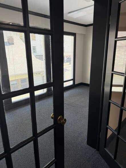 More Photos Of 3015 Poston Ave, Nashville Medical For Sale