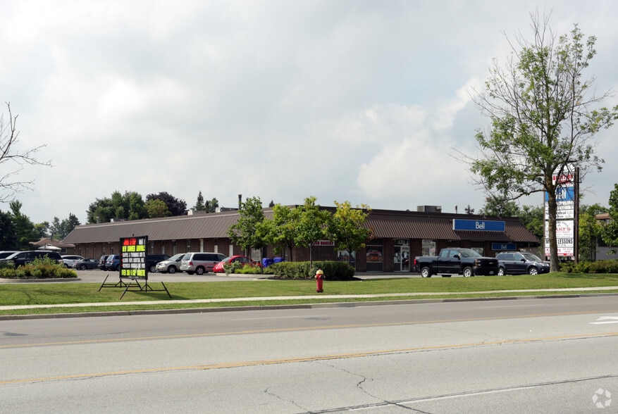 Primary Photo Of 330 Guelph St, Halton Hills Light Distribution For Lease