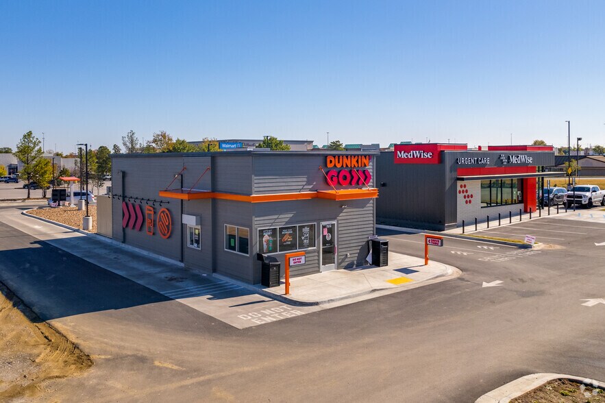 More Photos Of 6701 S Memorial Dr, Tulsa Fast Food For Sale