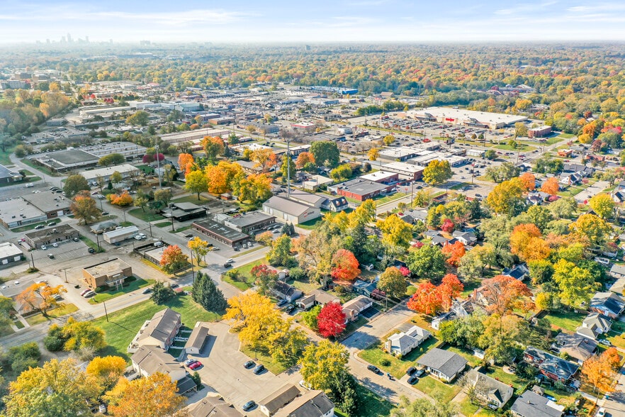 More Photos Of 2601 E 56th St, Indianapolis Research And Development For Lease