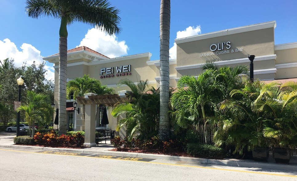 More Photos Of 10600-10690 Forest Hill Blvd, Wellington General Retail For Lease