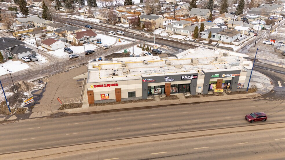 More Photos Of 5811 132, Edmonton Storefront For Sale