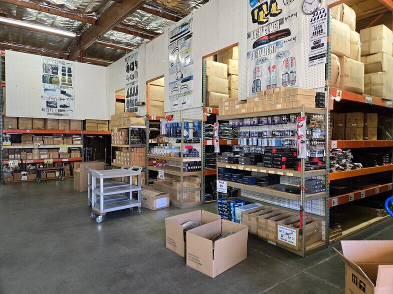 More Photos Of 1122 S Alvarado St, Los Angeles Warehouse For Lease