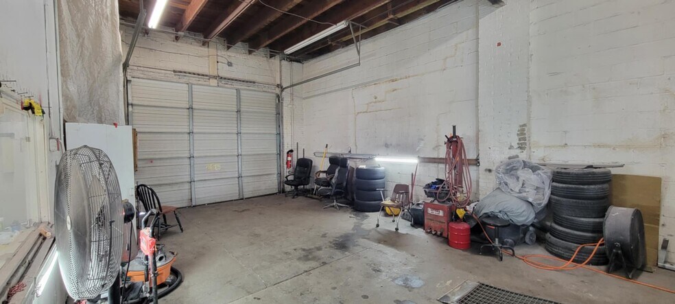 More Photos Of 245 W 24th St, Norfolk Service For Lease