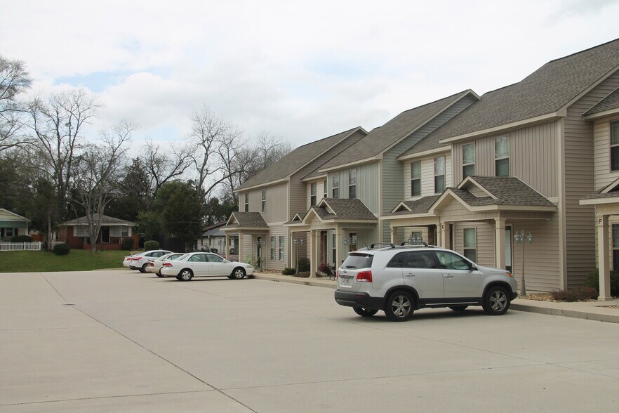 More Photos Of 406 S Wilkinson St, Milledgeville Apartments For Sale