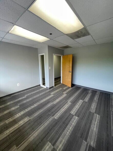 More Photos Of 15 Wormans Mill Ct, Frederick Research And Development For Lease