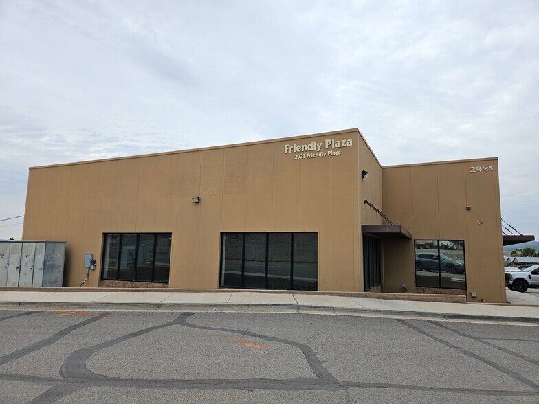 More Photos Of 2921 Friendly Pl, Bullhead City Light Distribution For Lease