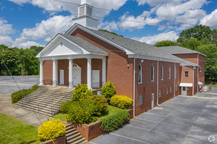 Primary Photo Of 3405 S Cobb Dr SE, Smyrna Religious Facility For Sale