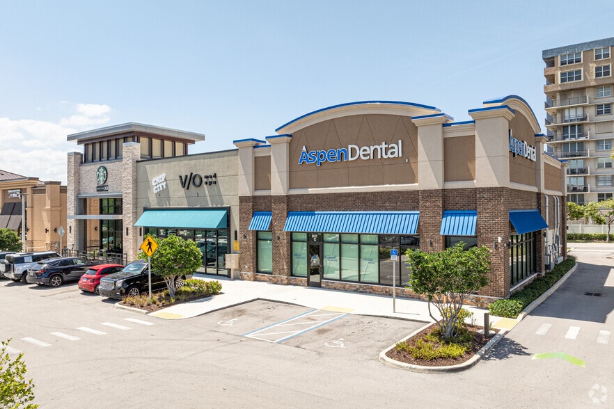 More Photos Of 921 SE 17th St, Fort Lauderdale Freestanding For Lease