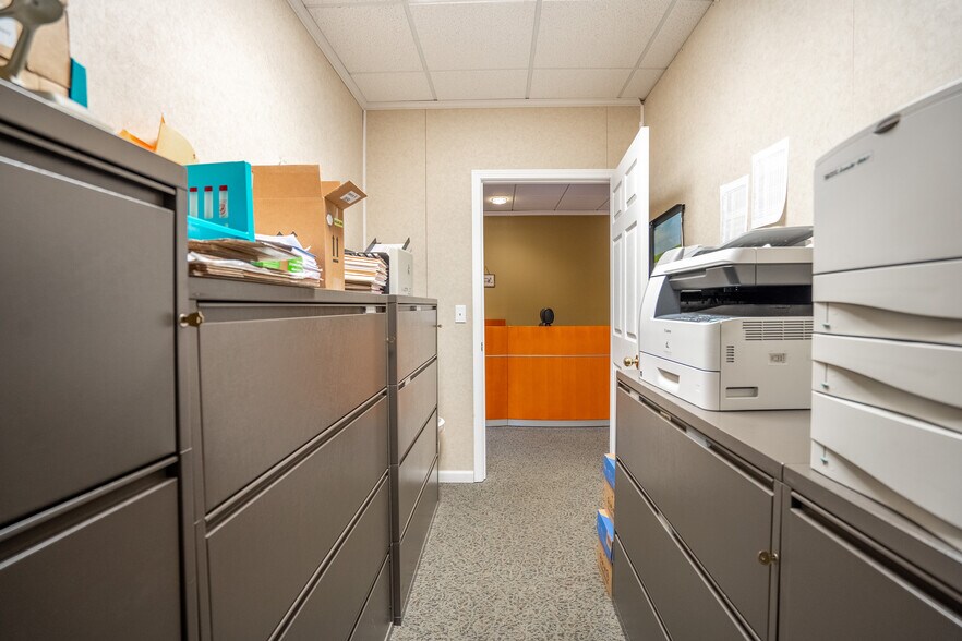 More Photos Of 1037 Palisades Blvd, Osage Beach Medical For Sale