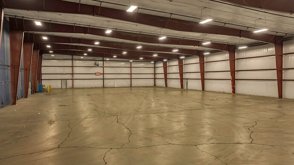 More Photos Of 55 Milens Rd, Tonawanda Unknown For Lease