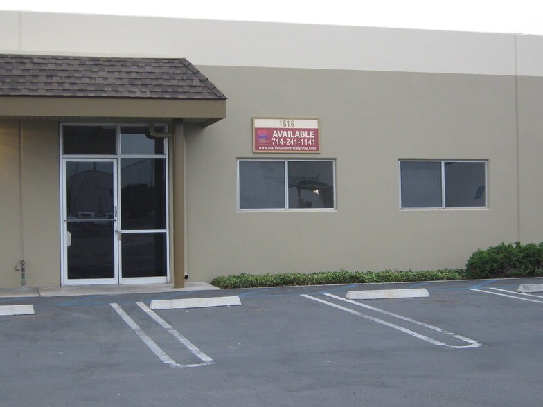 More Photos Of 1600-1618 E Wilshire Ave, Santa Ana Manufacturing For Lease