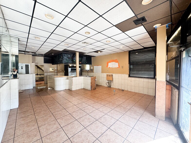 More Photos Of 2339 Astoria Blvd, Long Island City Apartments For Lease