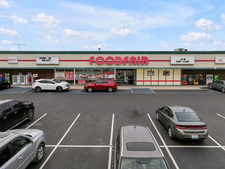 More Photos Of 1629 Ashland Rd, Greenup Freestanding For Sale