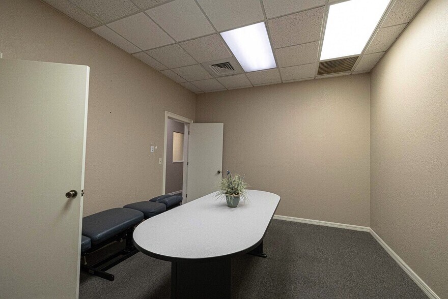 More Photos Of 5608 SE 113th St, Belleview Office For Lease
