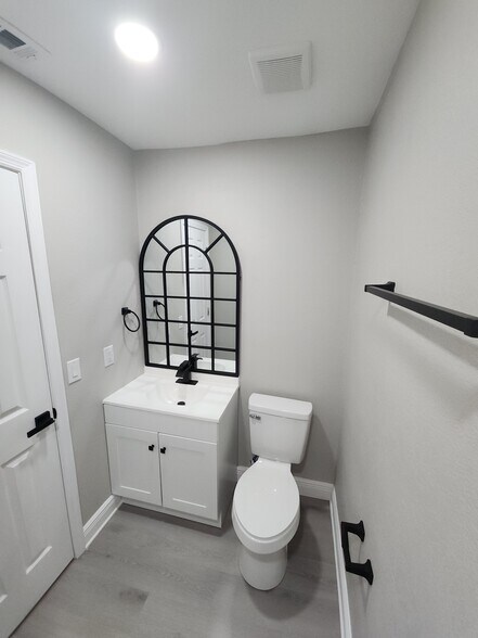 More Photos Of , Bradenton Multifamily For Sale