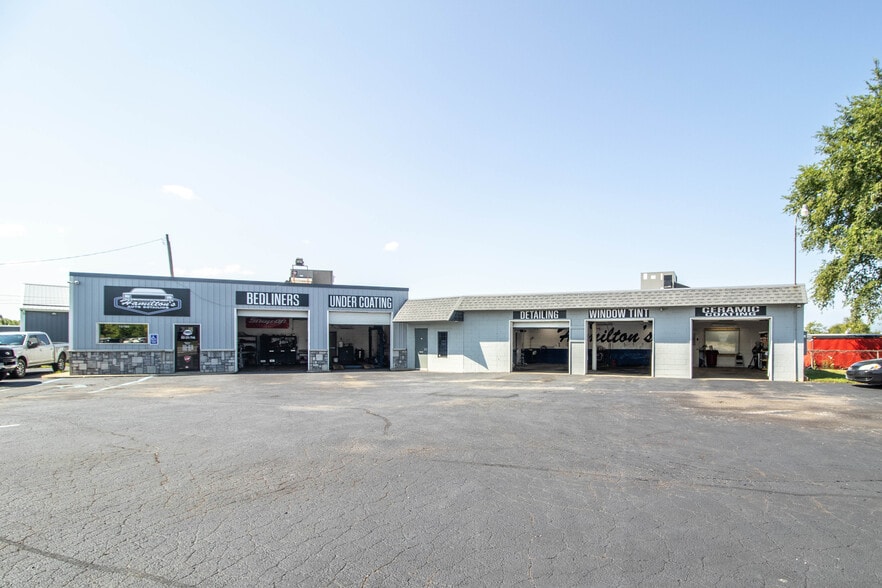 More Photos Of 10185 N Saginaw Rd, Clio Auto Repair For Sale
