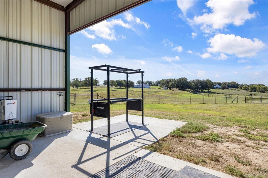 More Photos Of 5444 Meadow Ridge Dr, Weatherford Land For Sale
