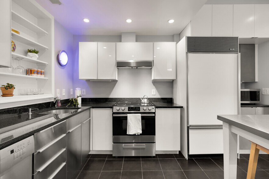 More Photos Of 1829 5th St NW, Washington Apartments For Sale