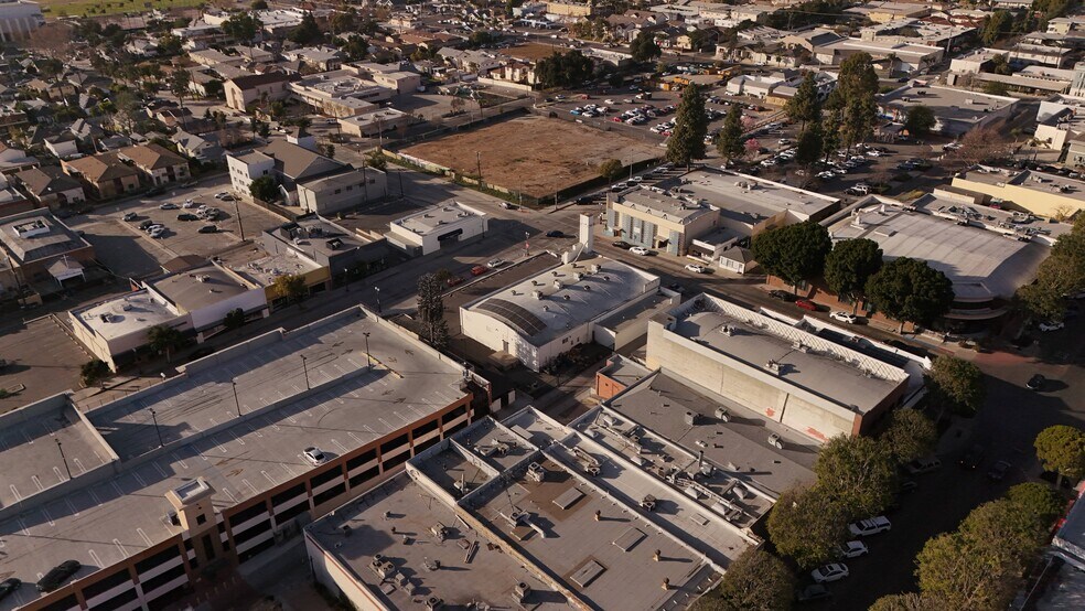 More Photos Of 12908 Bailey St, Whittier Freestanding For Sale