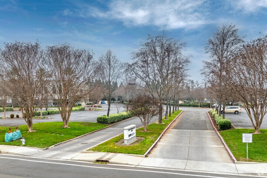 More Photos Of 2101 Arena Blvd, Sacramento Office For Lease
