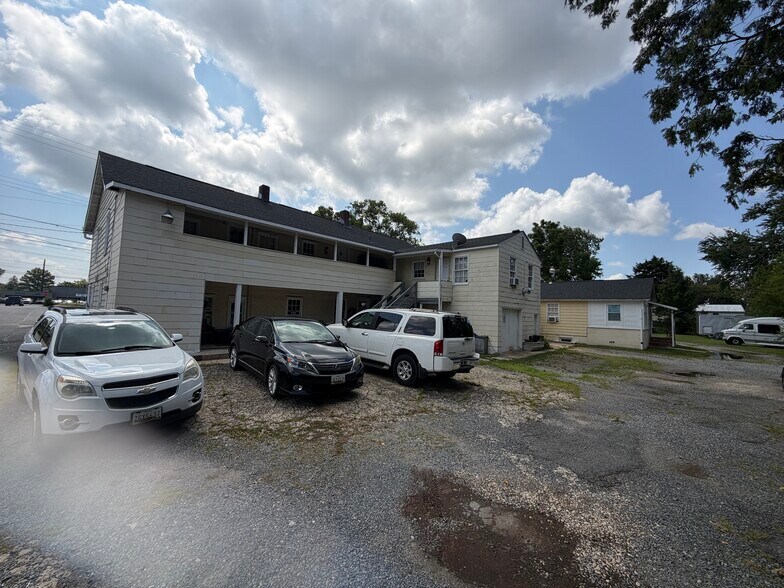 More Photos Of 26 Warren St, Aberdeen Multifamily For Sale
