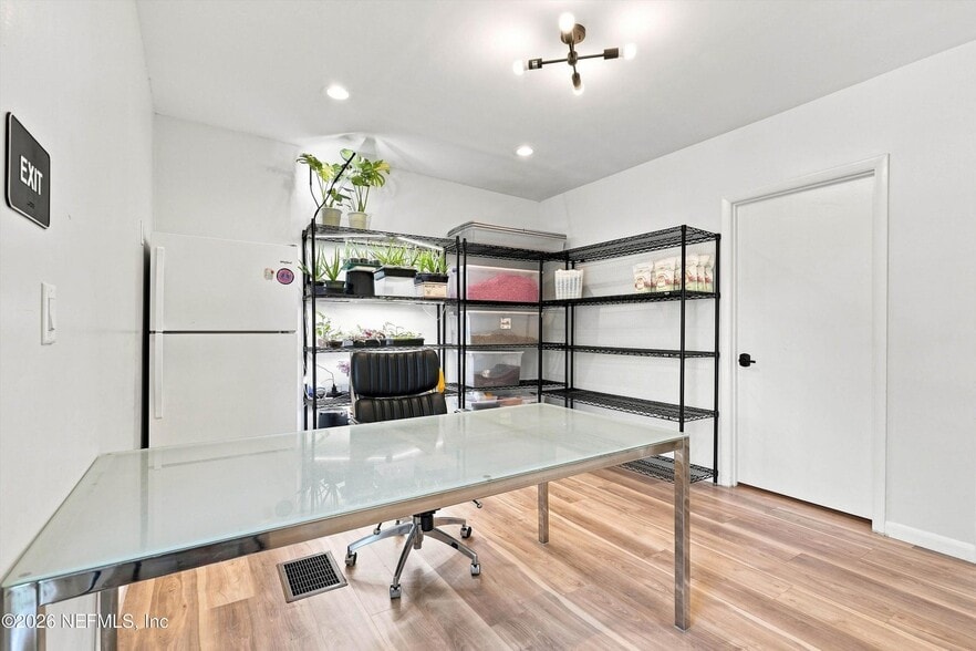 More Photos Of 2103 Atlantic Blvd, Jacksonville Office For Sale