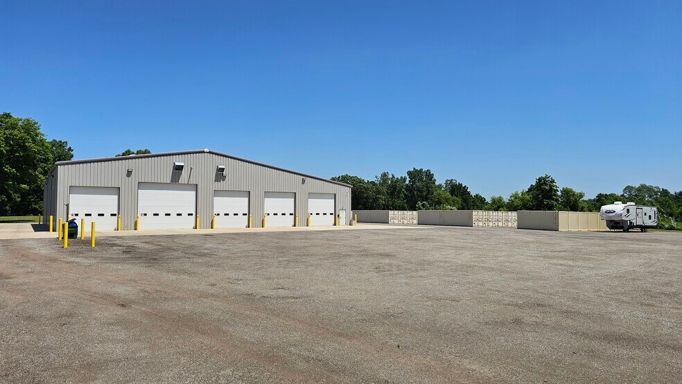 More Photos Of 1347 W Britton Rd, Morrice Truck Terminal For Sale