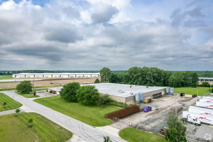 More Photos Of 5454 Alkire Rd, Columbus Warehouse For Sale