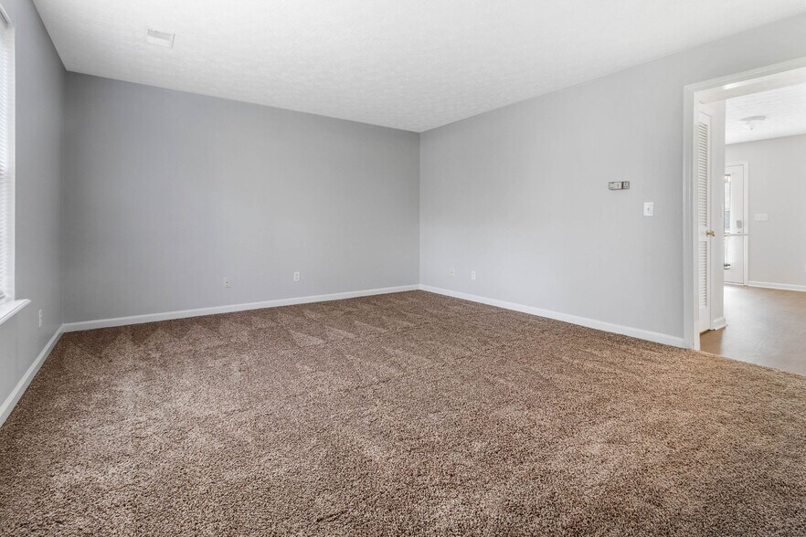 More Photos Of 3353-3375 Cove Lake Dr, Lexington Apartments For Sale