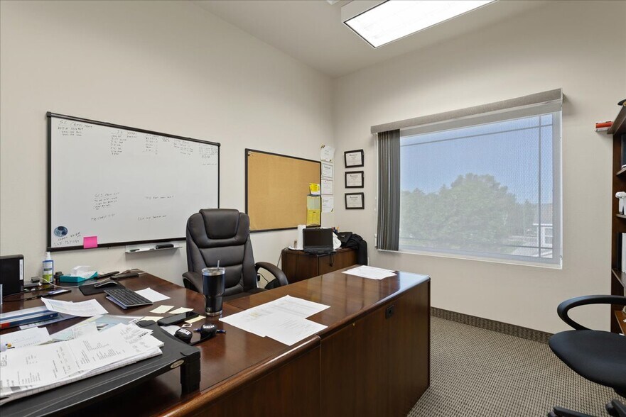 More Photos Of 1103 Old Town Ln, Cheyenne Office For Sale