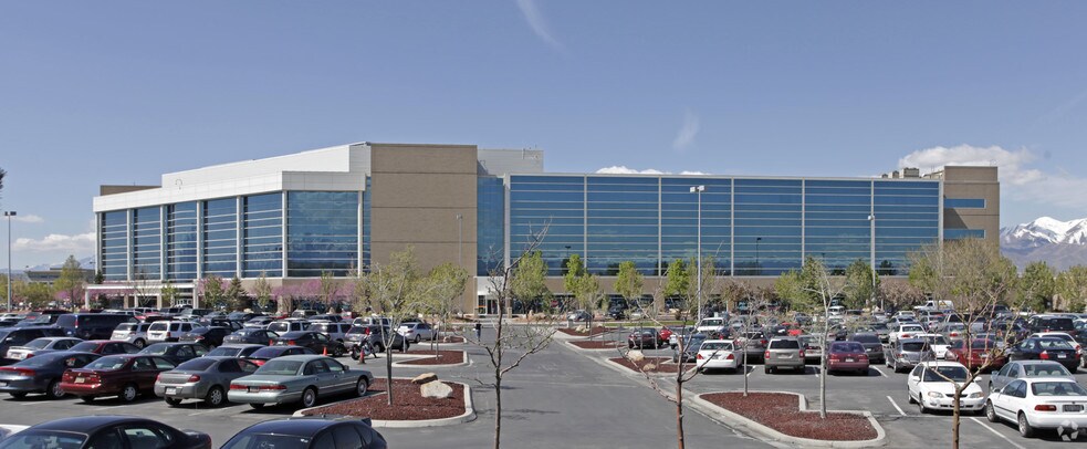 More Photos Of 2500 LakePark Blvd, West Valley Office For Lease