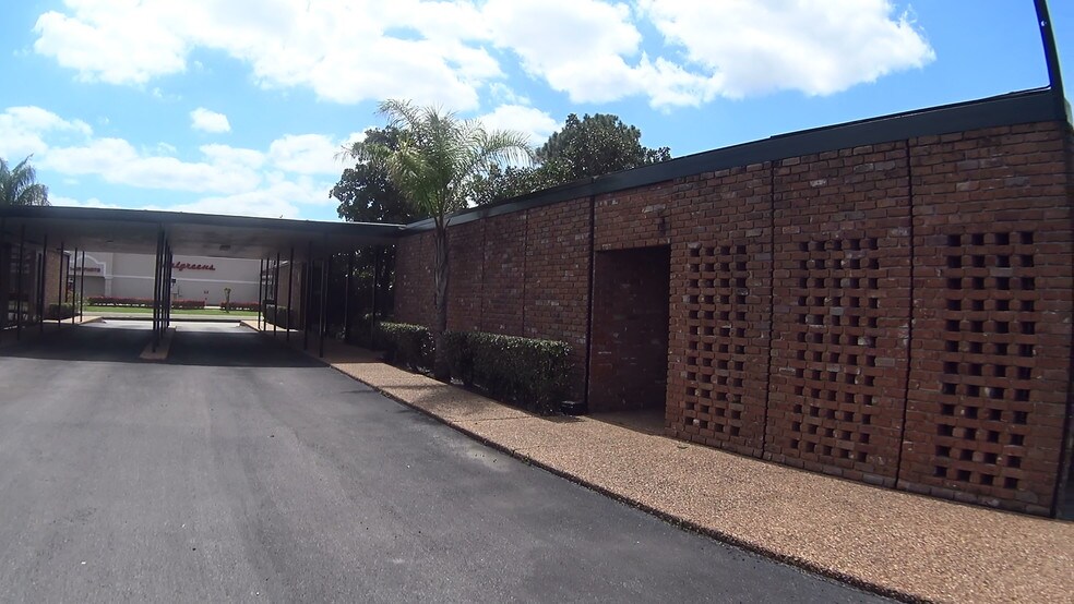 More Photos Of 4910 Willowbend Blvd, Houston Office Residential For Lease
