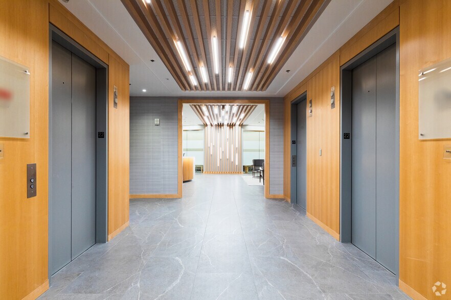 More Photos Of 201 S Main St, Salt Lake City Office For Lease