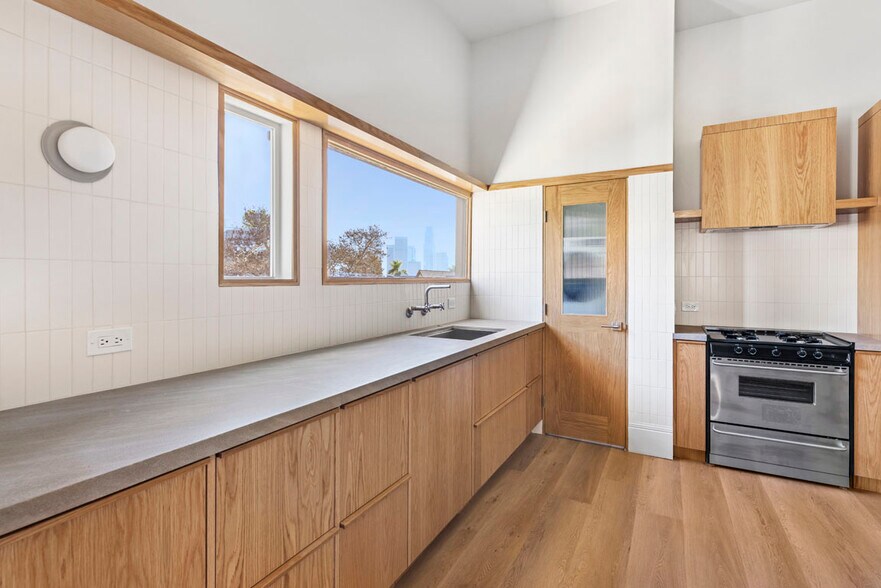 More Photos Of 1400 Carroll Ave, Los Angeles Apartments For Sale