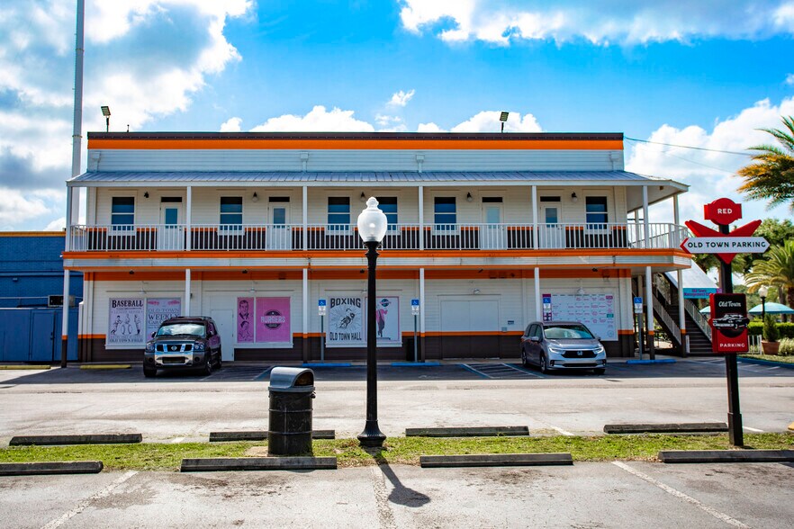 More Photos Of 5770 W Irlo Bronson Memorial Hwy, Kissimmee Unknown For Lease