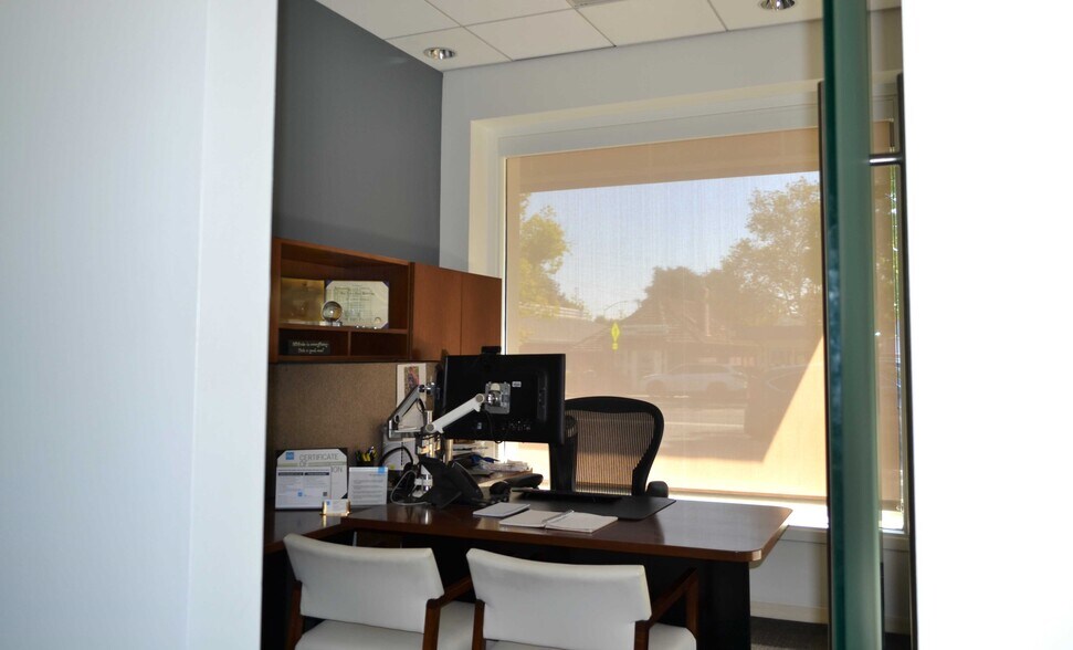 More Photos Of 335 N Santa Cruz Ave, Los Gatos Office For Lease