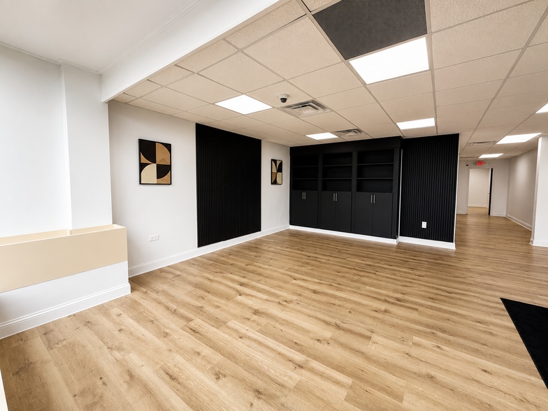 More Photos Of 24730-24736 Michigan Ave, Dearborn Freestanding For Sale