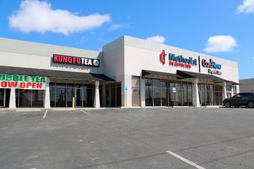 More Photos Of 5755 NW Loop 410, San Antonio Storefront For Lease