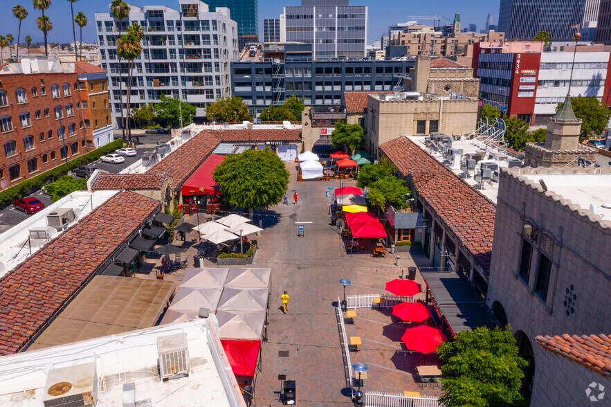 More Photos Of 3451 W 6th St, Los Angeles Storefront Retail Office For Lease