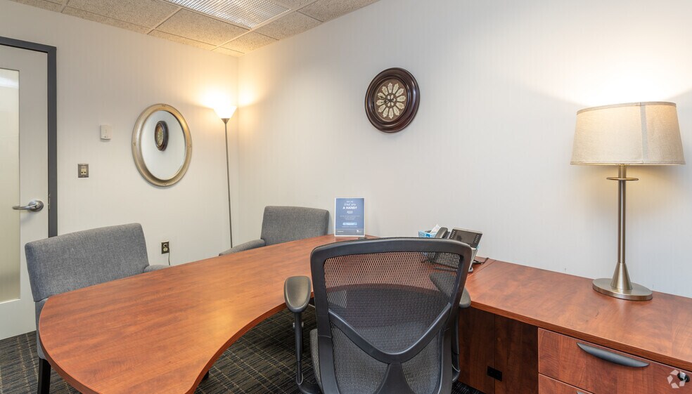 Photo of 4th Floor Ste Private Offices