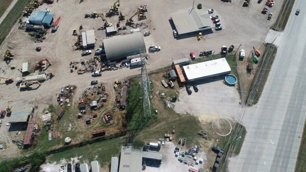 More Photos Of 9430 N Highway 146, Baytown Freestanding For Sale