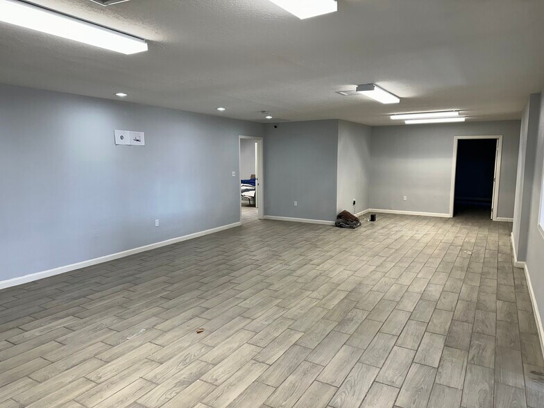 More Photos Of 9780 E Ave, Hesperia Warehouse For Sale