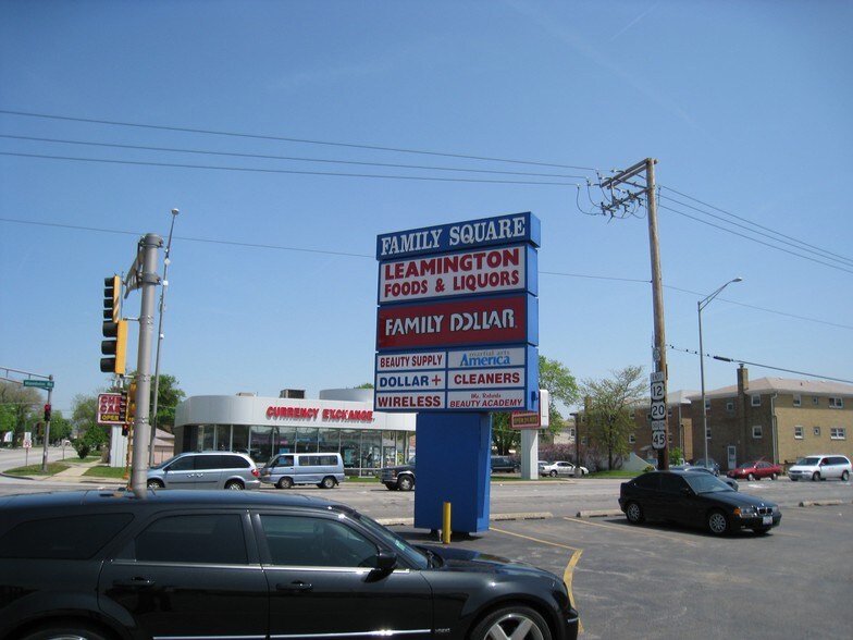 More Photos Of 550-560 N Mannheim Rd, Hillside Storefront For Lease